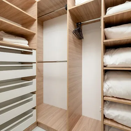 Ekskluzywne Browary Wroclawskie Z Klimatyzacja By Renters Prestige Daire *